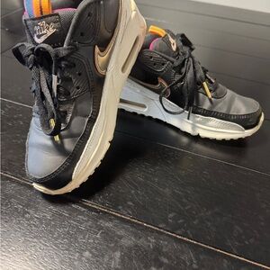 Nike air max 90 black white and gold size 4.5Y